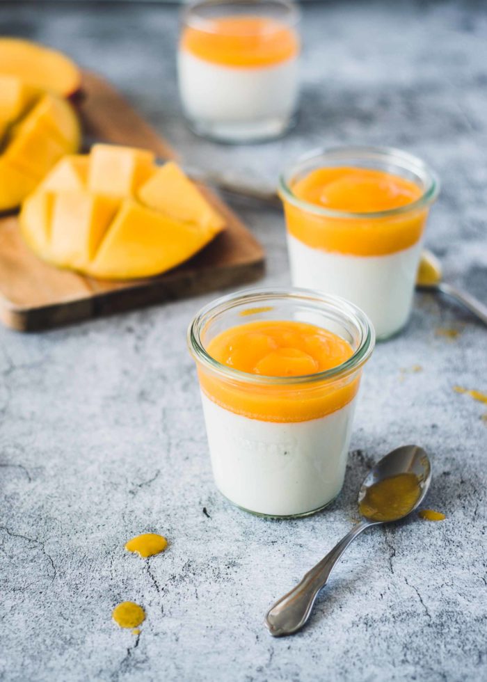 Panna Cotta mit Mango im Glas Kochstübchen Dessert im Glas